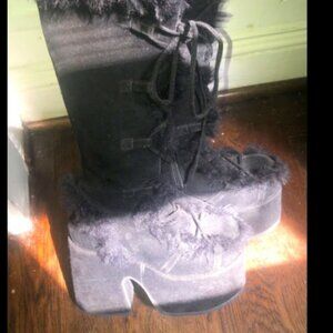 DEMONIA CAMEL 311 PLATFORM HEEL BOOTS